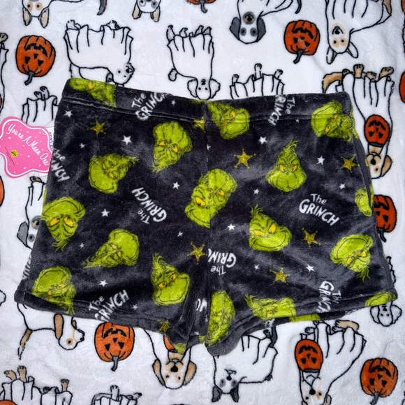 NWT The Grinch Fleece Pajama Shorts, Size XL - Picture 5 of 5